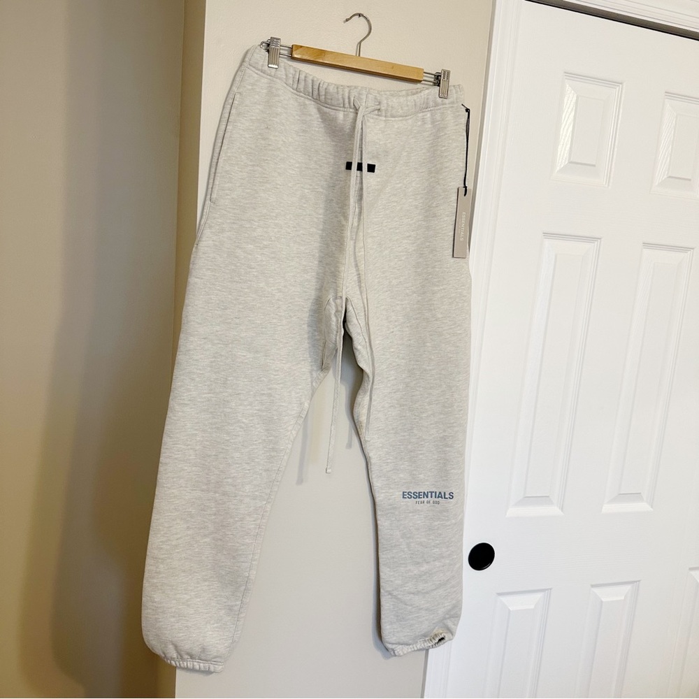 NWT Fear of God Essentials Cotton Blend Sweatpants - Picture 6 of 11